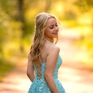 Light blue ball gown , amarra size 0